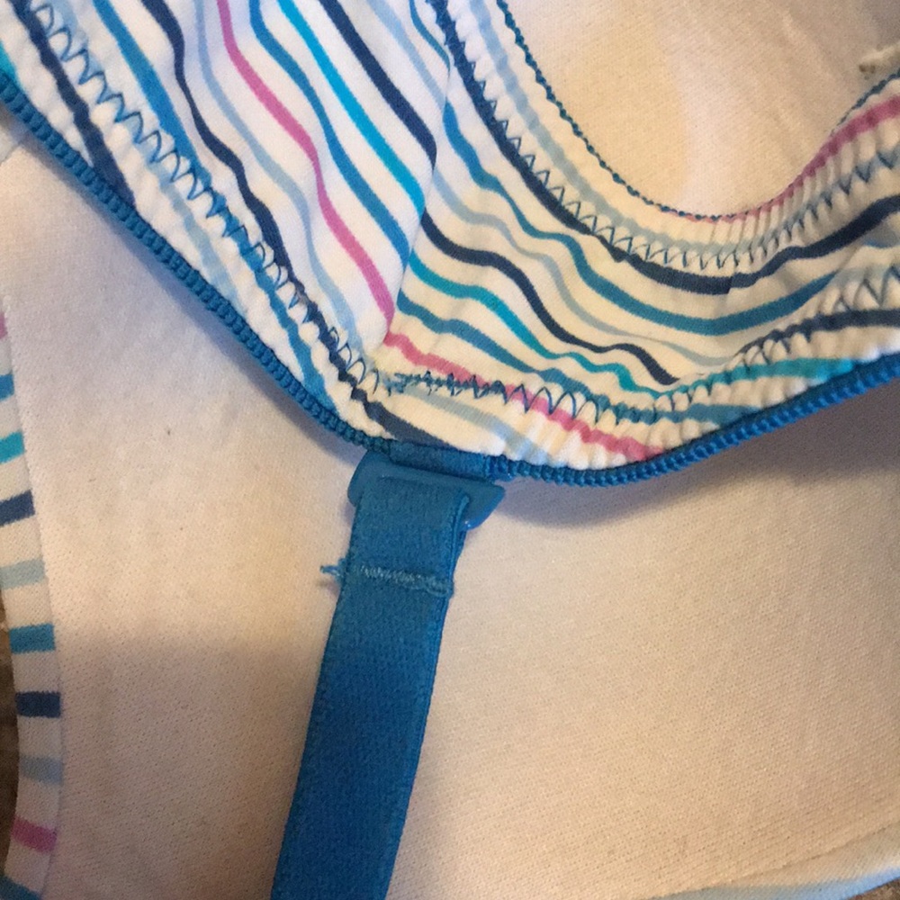 34A basic bra - Picture 3 of 4